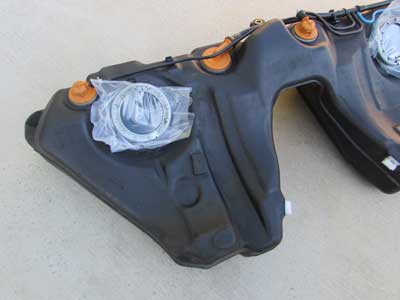 BMW Fuel Gas Tank 16116767626 E63 645Ci 650i M62